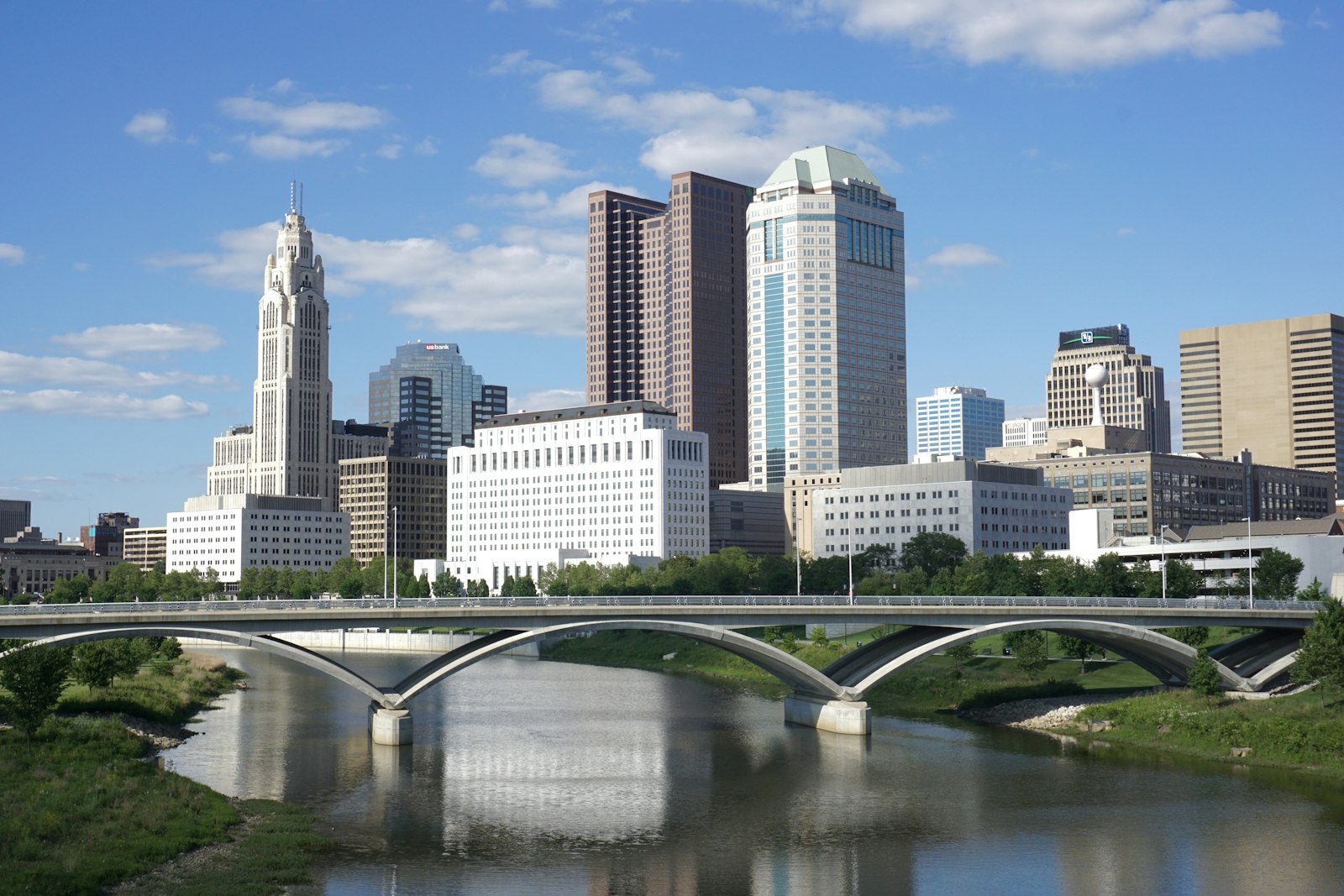 Columbus skyline beyond the river bridge