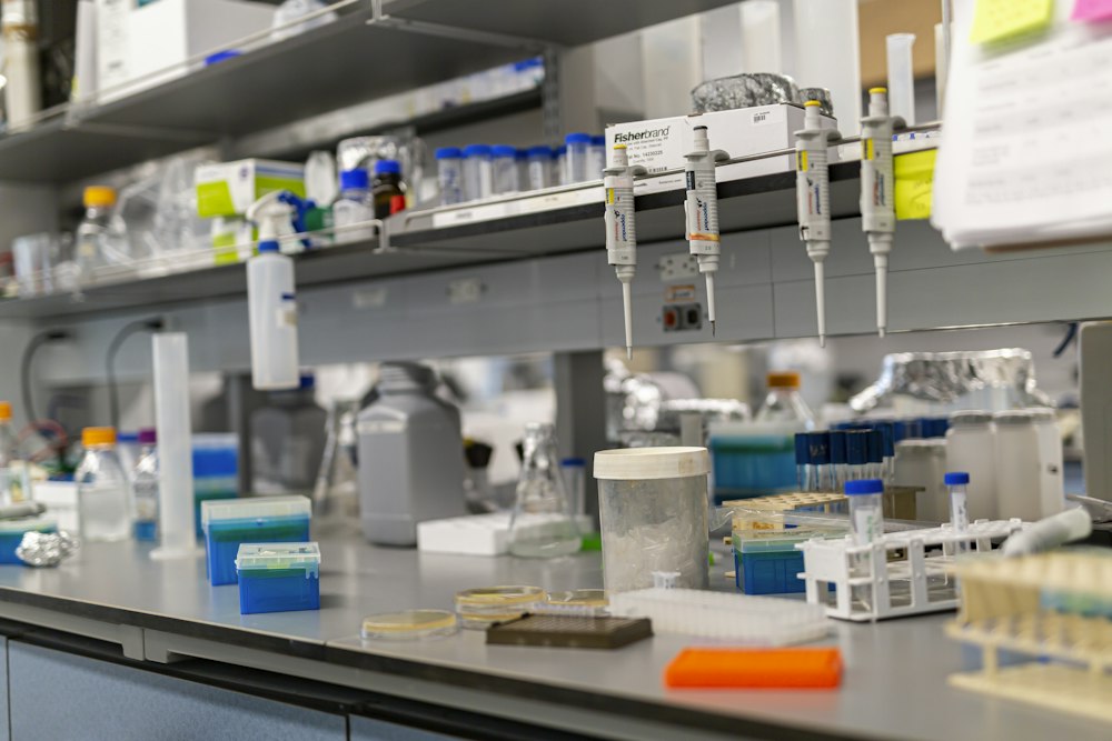 Laboratory bench with equipment